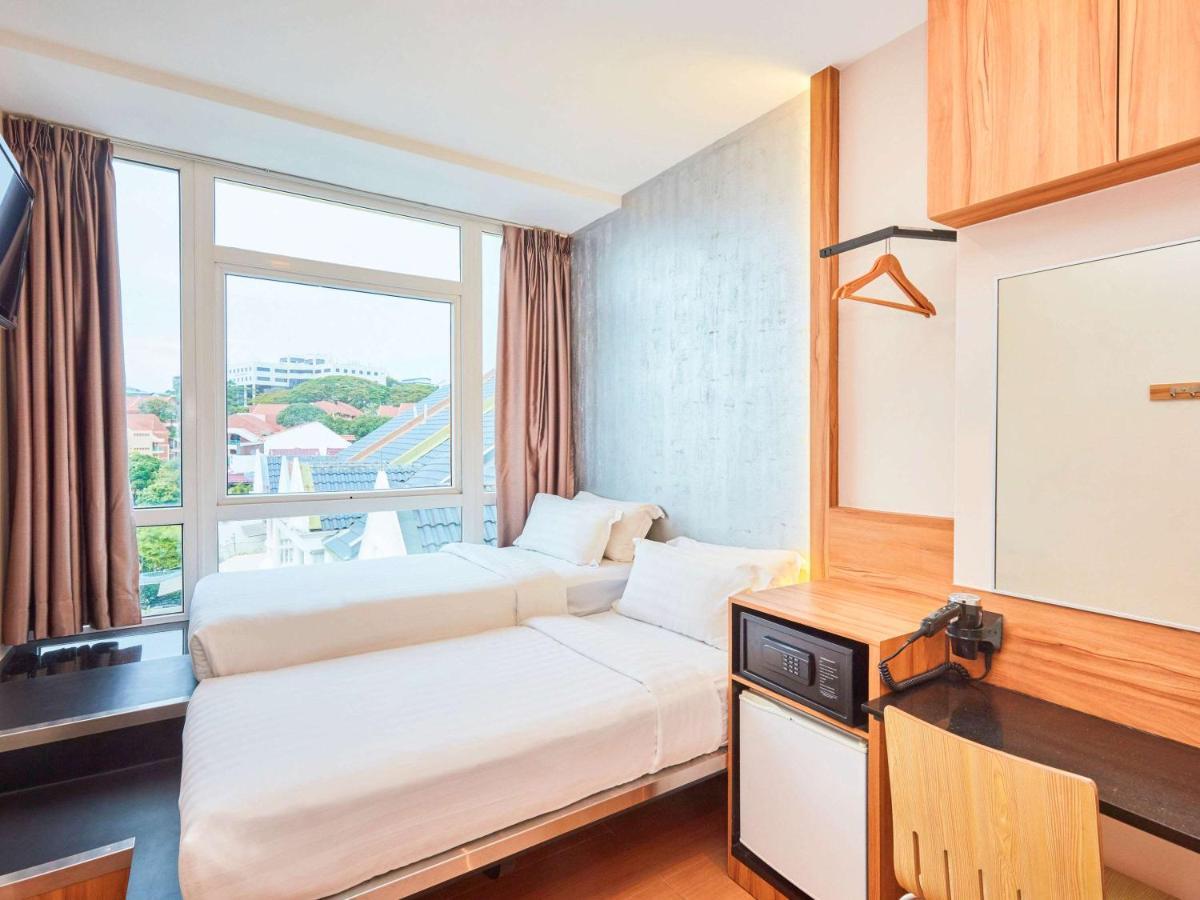 Ibis Budget Singapore West Coast Exterior photo
