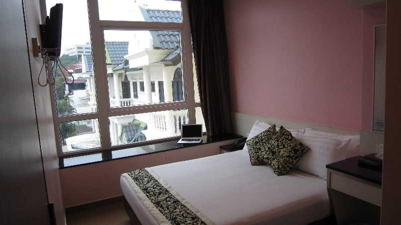 Ibis Budget Singapore West Coast Exterior photo